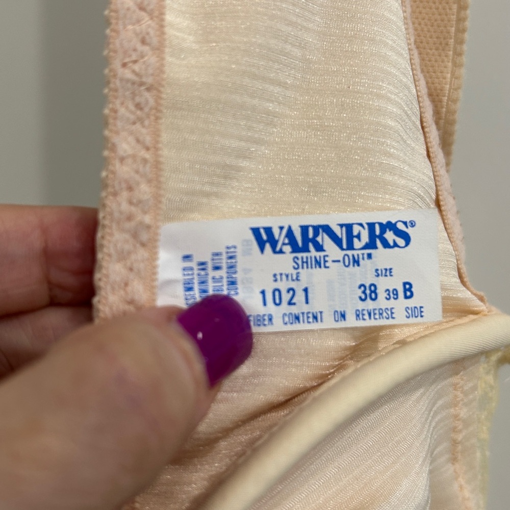 NWT Vintage 90’s Warners Shine On Underwire Bra , front closure |Size 38B - Picture 10 of 11